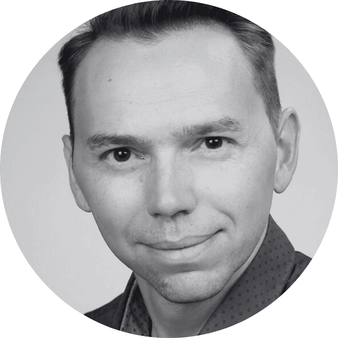 Das Bild zeigt ein Portrait von unserem Mitarbeiter Vadym.